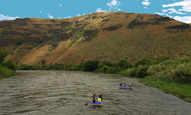 Rafting on the Yakima River