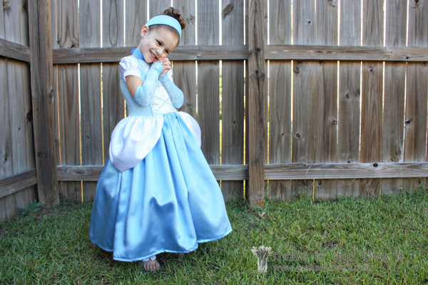 DIY Cinderella Halloween costume for kids by Make It & Love It