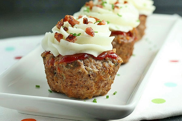Make-ahead meals for new parents: Mini meatloaf cupcakes by First Look, Then Cook