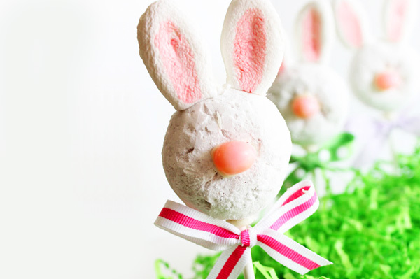 Easter bunny donut pops for kids by Positively Splendid