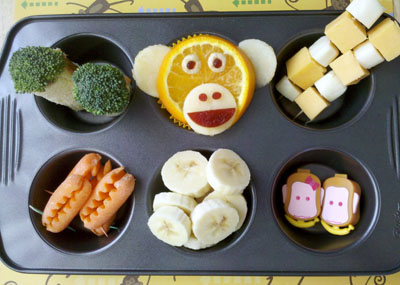 "5 Little Monkeys Swinging from a Tree" muffin tin lunch by Muffin Tin Mom