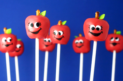 Apple cake pops by Bakerella
