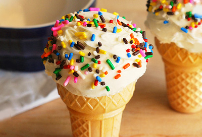 Ice cream cone cupcakes by Fake Ginger