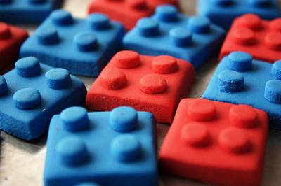 Lego birthday cake by Art of Dessert