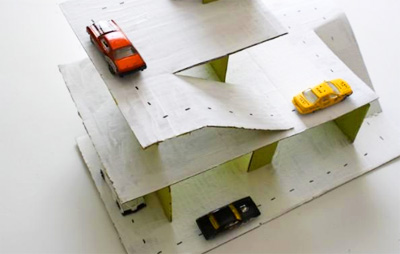 Cardboard parking center Kinderpendent