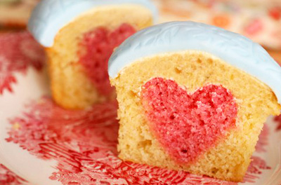 Valentine's Day heart cupcakes by Made with Love