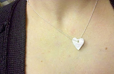 DIY Mother's Day Necklace by Muffin Tin Mom