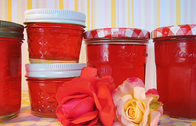 DIY Rose Petal Jelly by Creative Kismet
