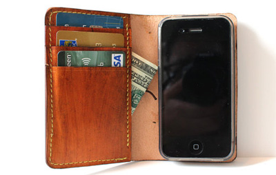 Leather wallet and iPhone case by the Zenok Leather Etsy sho