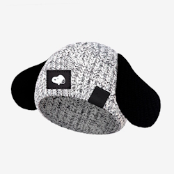 "Snoopy baby hat"