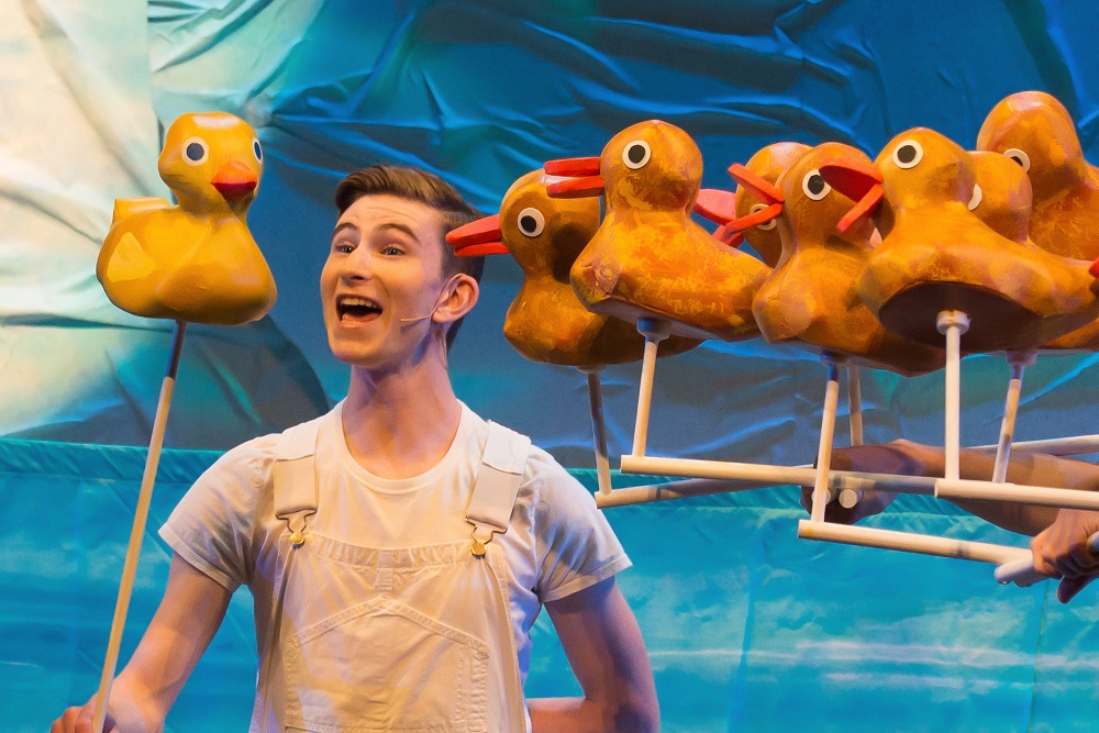 Rubber duck and ducklings in SCT's The Very Hungry Caterpillar Show