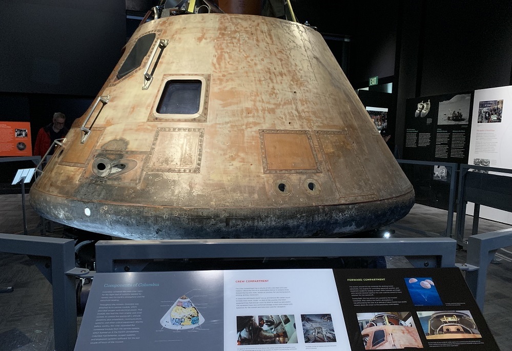 destination-moon-apollo-11-command-module-museum-of-flight