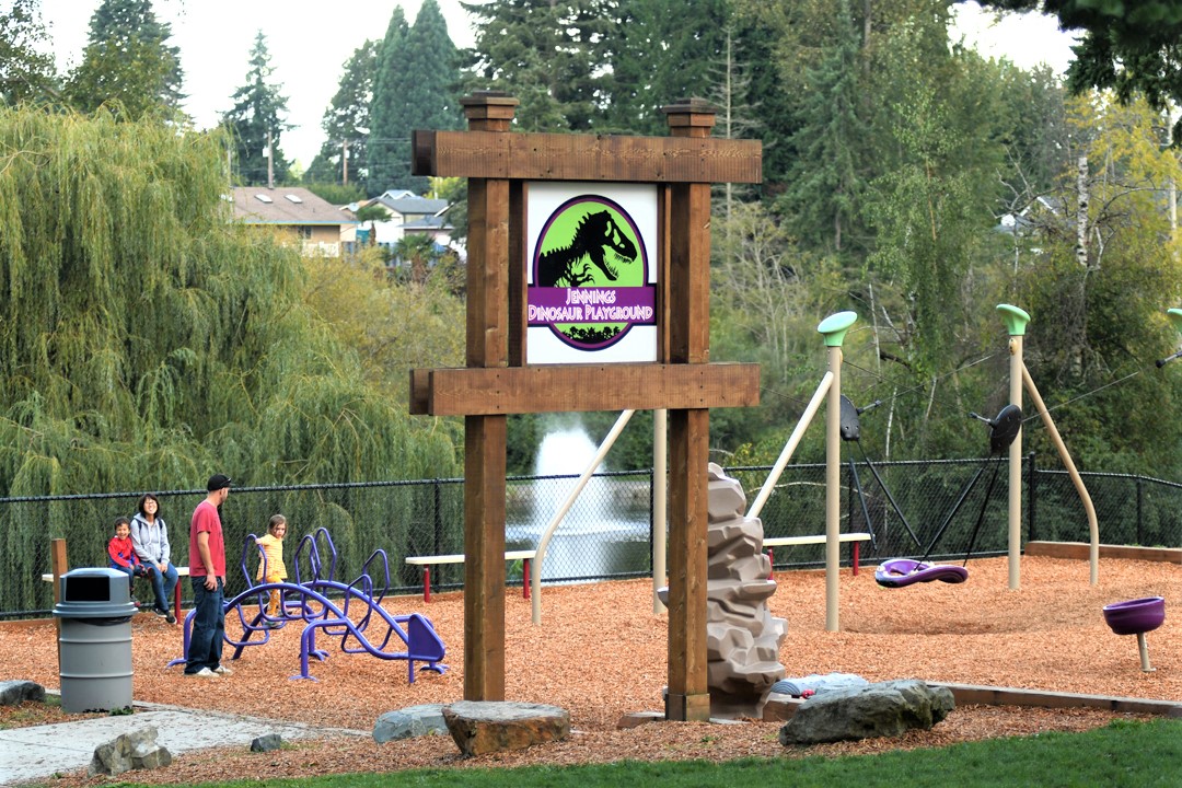 Dinosaur-themed-play-area-Jennings-Memorial-Park-Marysville-fun-playground-North-Sound