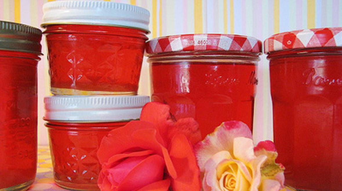 Mother's Day rose jelly