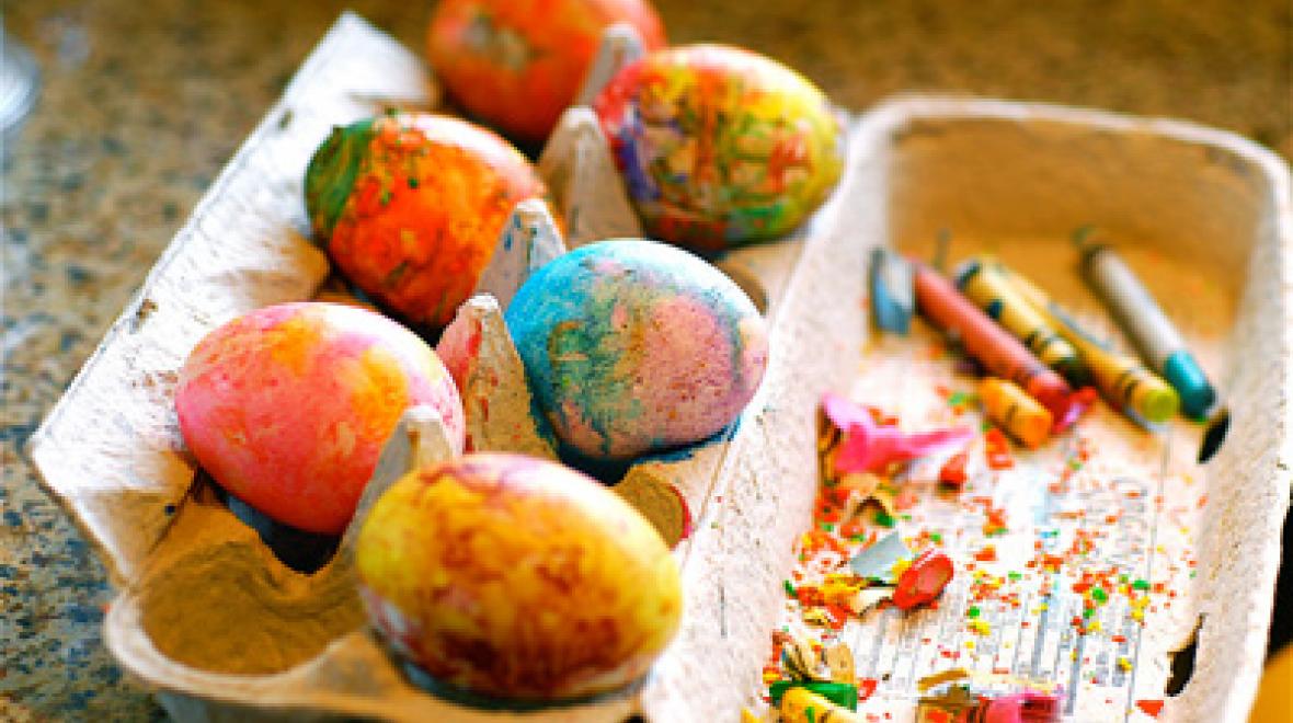 Crayon "dyed" Easter egg idea for kids to do