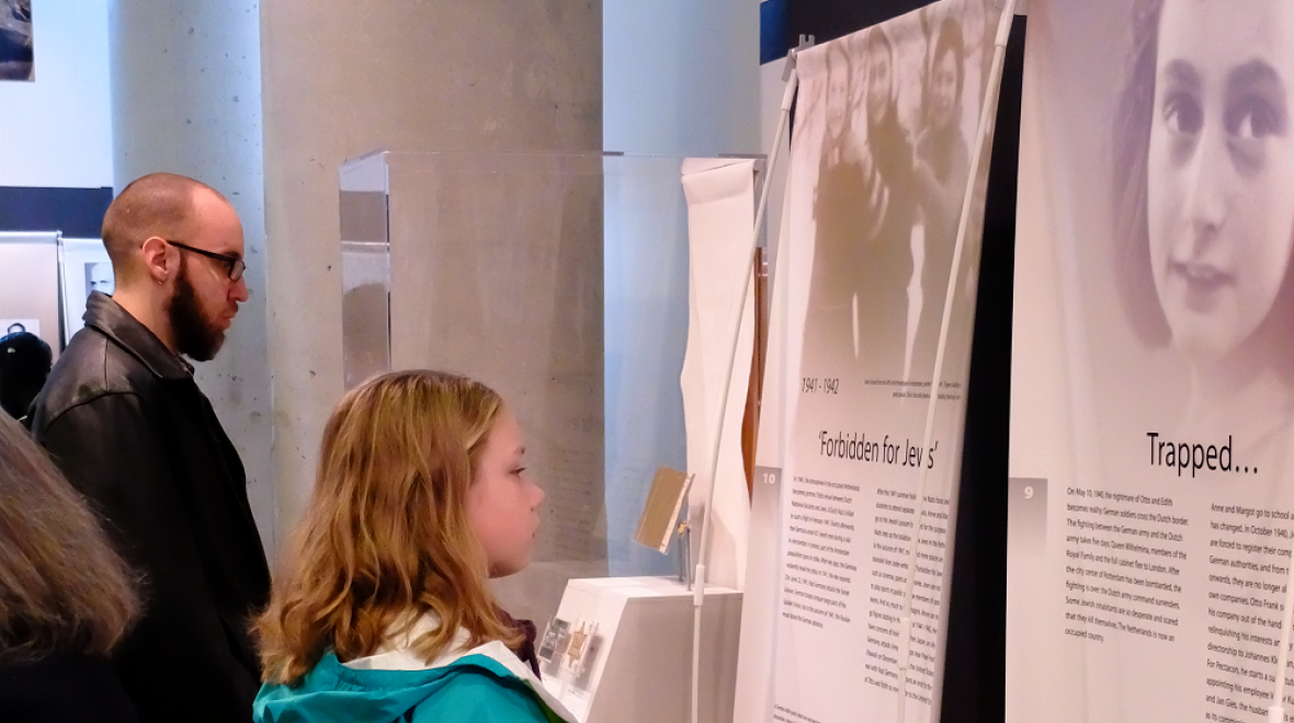 Visitor at Let Me Be Myself - The Life Story of Anne Frank exhibit