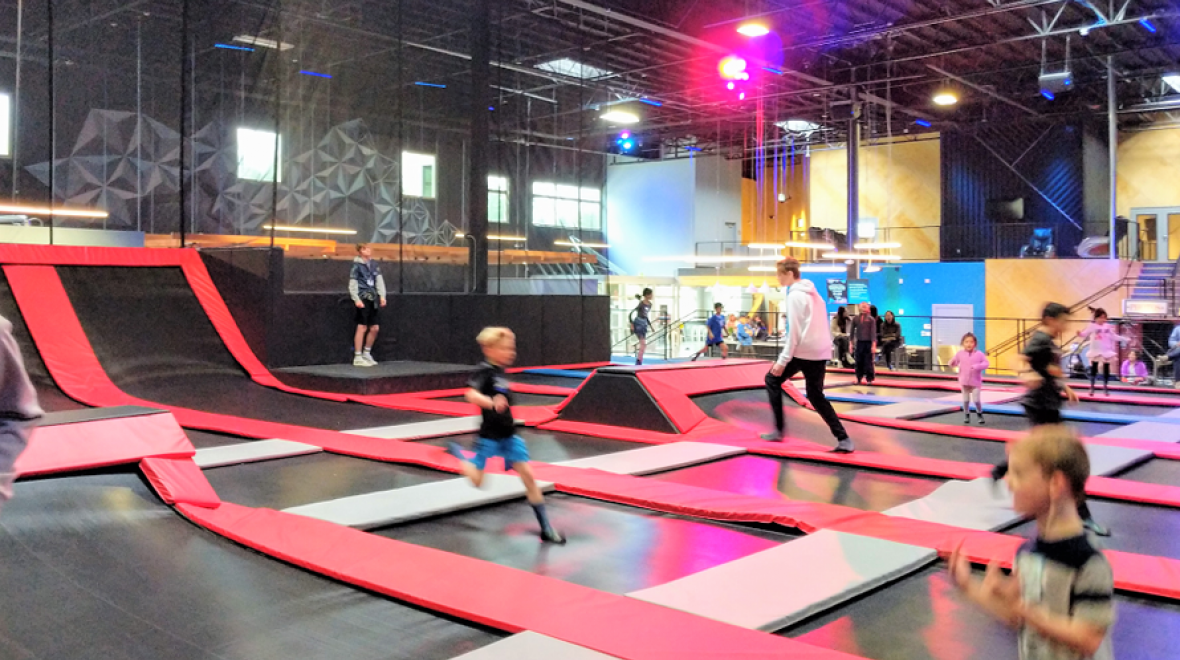 Vertex-trampoline-bellevue-redmond-eastside-indoor-play
