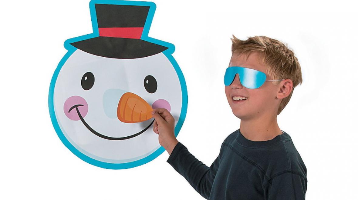 Pin-the-nose-on-olaf