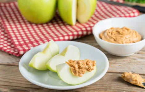 Apple-and-peanut-butter-dip
