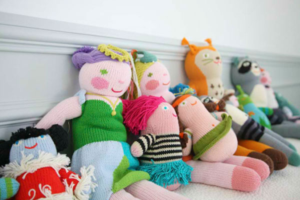 Great baby shower gifts: Blabla hand-knit dolls