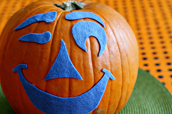 Halloween no-carve felt pumpkin by See Vanessa Craft