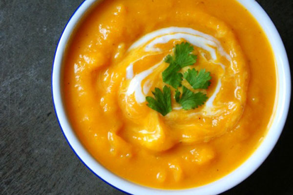 Great soups to make this winter: Butternut squash soup by Rachel Cooks