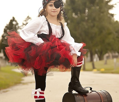 Girl's pirate Halloween costume by Zachary Dickory Dock
