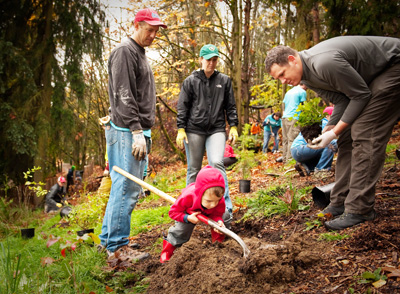 Family volunteering opportunities in Seattle