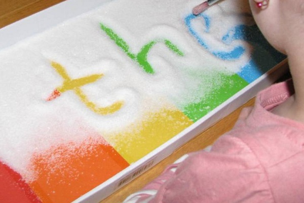 Rainbow salt tray