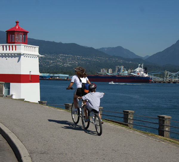 Stanley Park Vancouver family