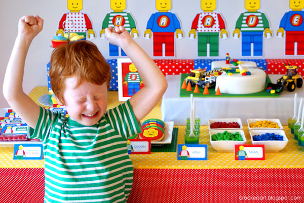 Kids' Lego birthday party by Crackerland