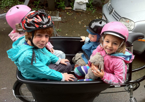 Babes on Bikes: Passel of passengers