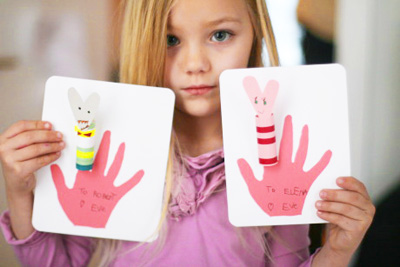 Finger puppet Valentine's Day cards by Katie Did