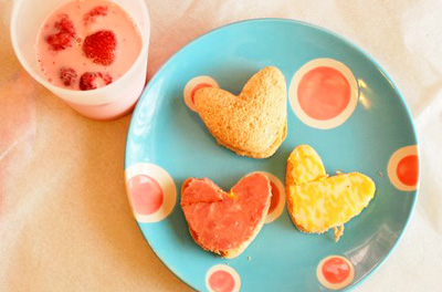 Valentine's Day Valentine's Day lunch idea for kids by Lorajean's Magazine