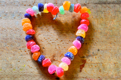 Valentine's Day homemade candy necklaces by Se7en