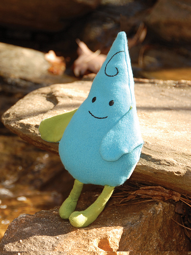 Water droplet plush toy