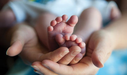 Tips for bonding with your baby