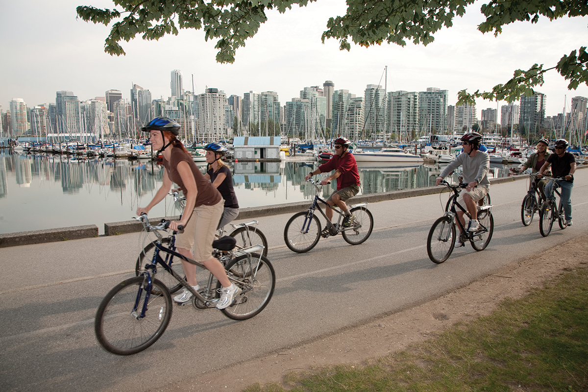 group cycling on seawall