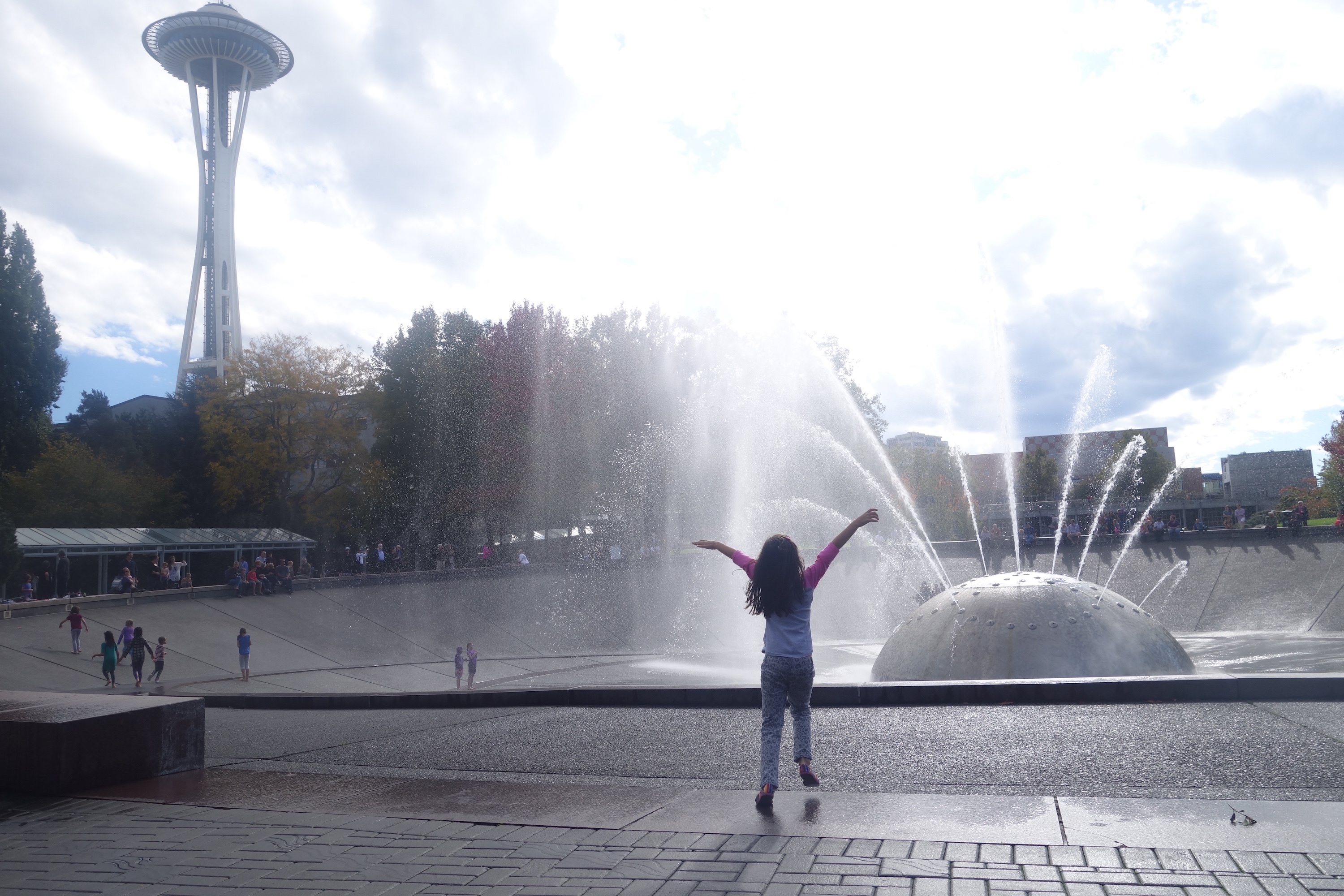 Seattle International Fountain | Photo credit: Kelly Knox