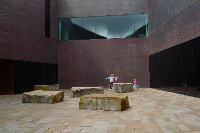 Sculpture at the deYoung, Kristin  Scheel