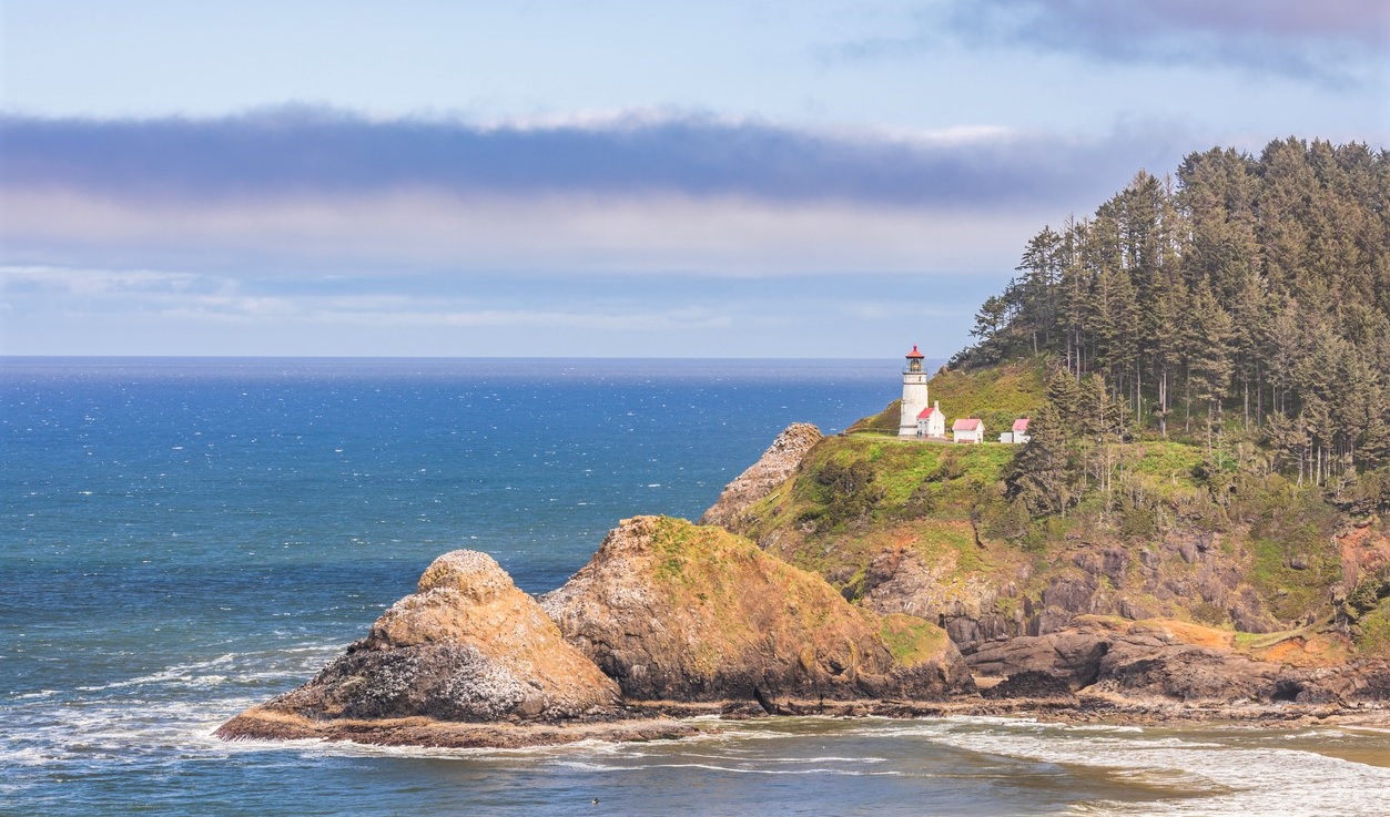 Picturesque Heceta Head Lighthouse along the Oregon Coast stay overnight at the keeper quarters bed and breakfast