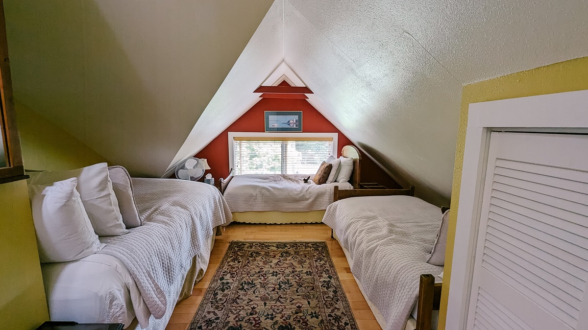 Tucker House Inn family suite in Friday Harbor provides a jumping off point for kayaking the San Juan Islands