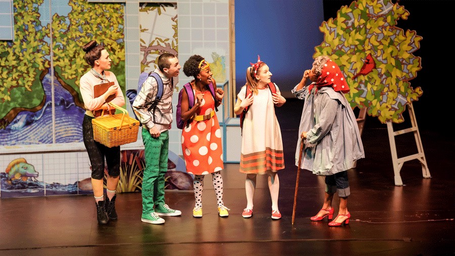 Ada Twist cast onstage talking to Great Great Aunt Rose