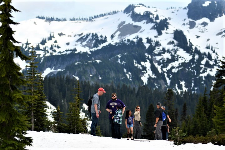Mount-Rainier-Paradise-hiking-with-kids-on-snow-family-fun