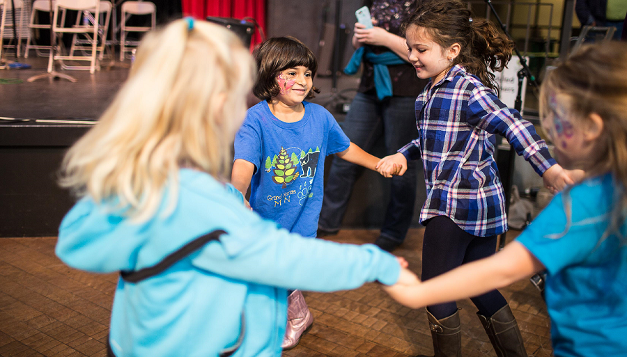 kids dancing at Movin' Around the World