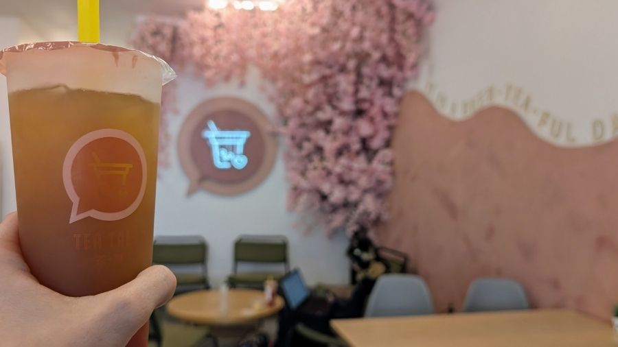 boba tea drink at the Tea Talk Bubble Tea Cafe