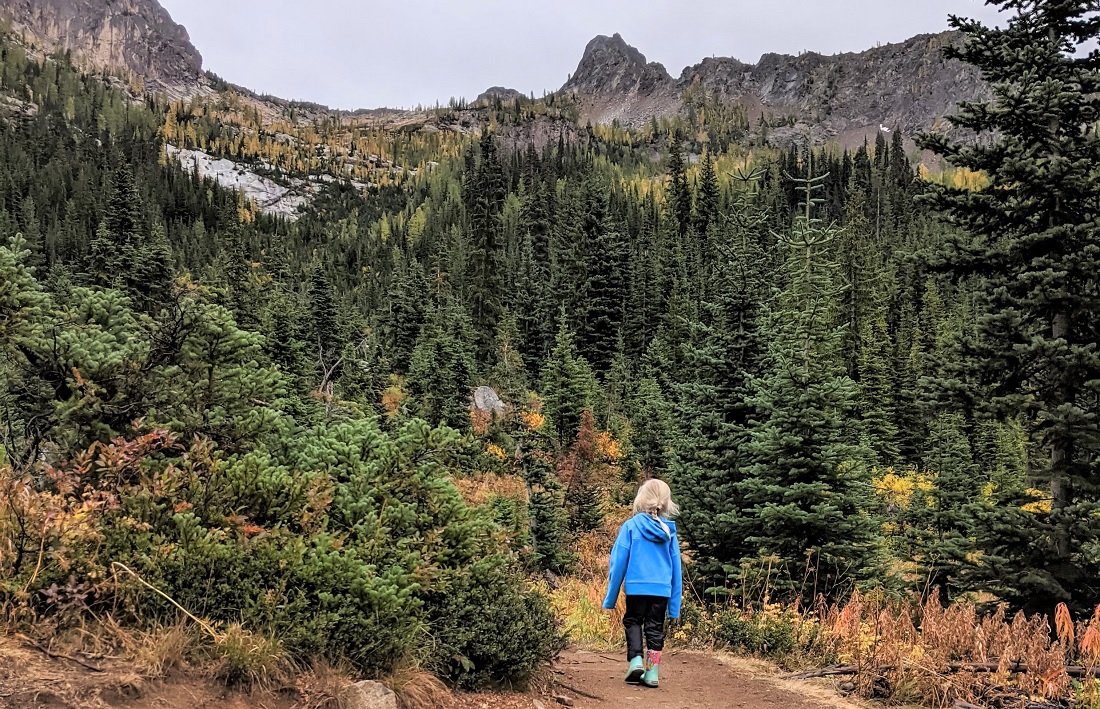 Child hiking in North Cascades Washington fall family getaway from Seattle to Winthrop Old-West fun with kids