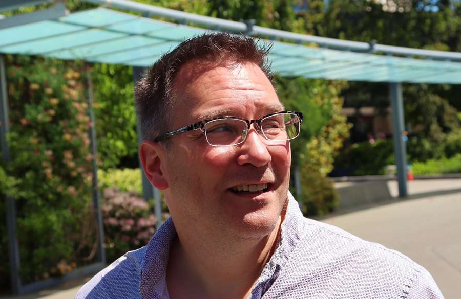 Jeffrey Totey headshot