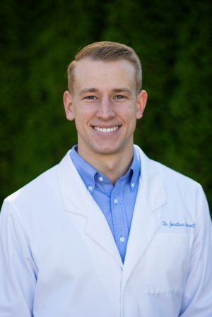 Dr. Jonathan Everett