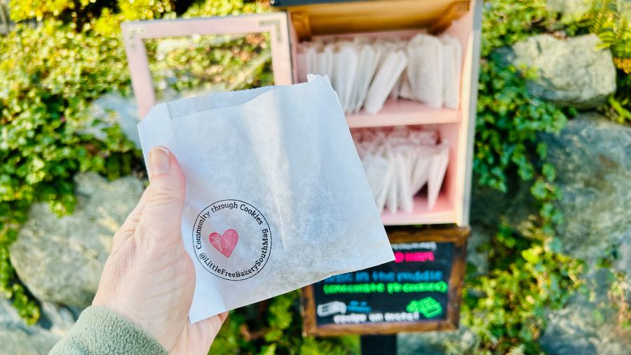 little-free-bakeries